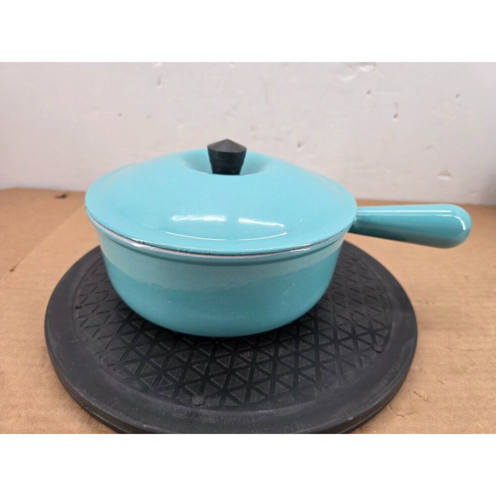 Vintage Mid-Century Le Crueset Cousnaces France Paris Blue Saucepan & Lid P-20